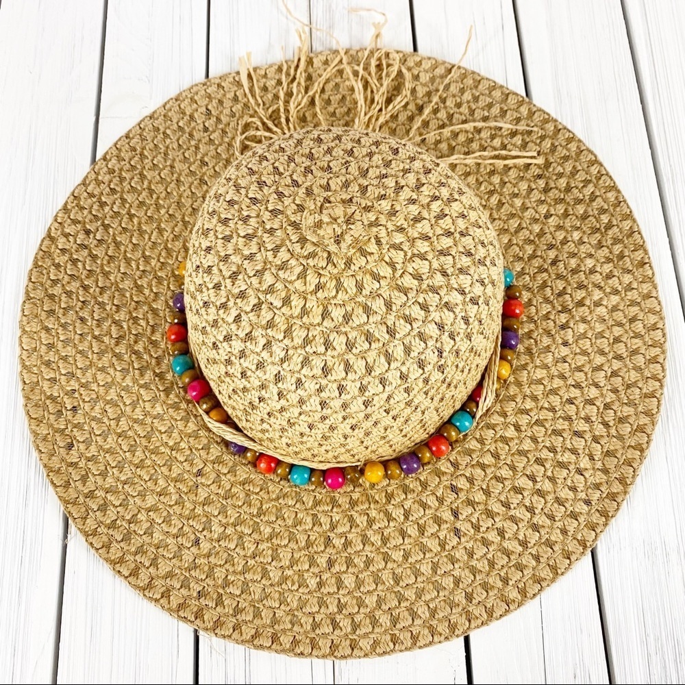Straw Hat - Picture 4 of 9